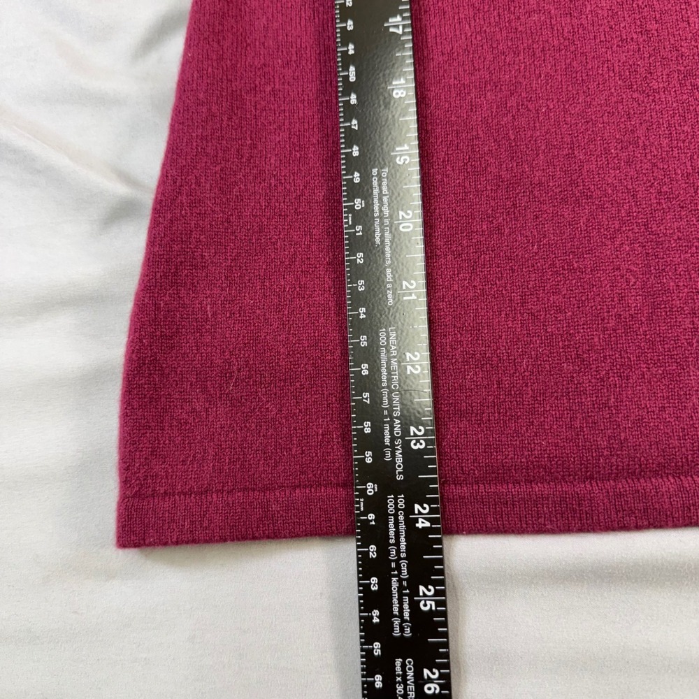 Cashmere Saks Fifth Avenue V-Neck Long Sleeve Sweater Berry‎ XS absolute beauty - Picture 16 of 16